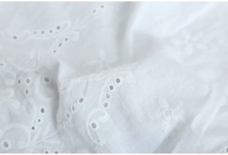 AUTUMN SLEEVELESS SMOCK TOP WITH BROIDERY HEM