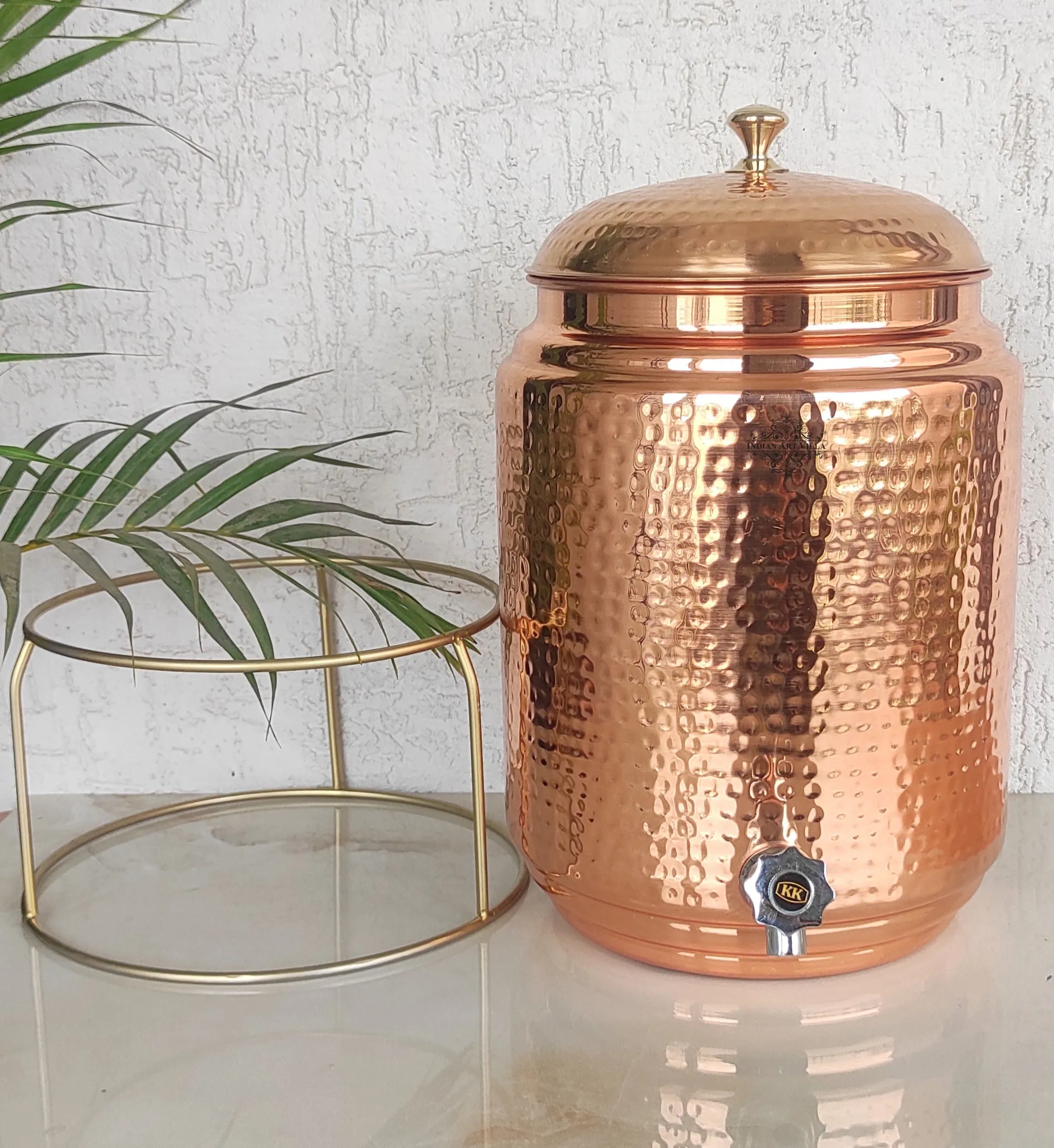 Indian Art  Villa Handcrafted Pure Copper Hammered Design Water Pot with Stand