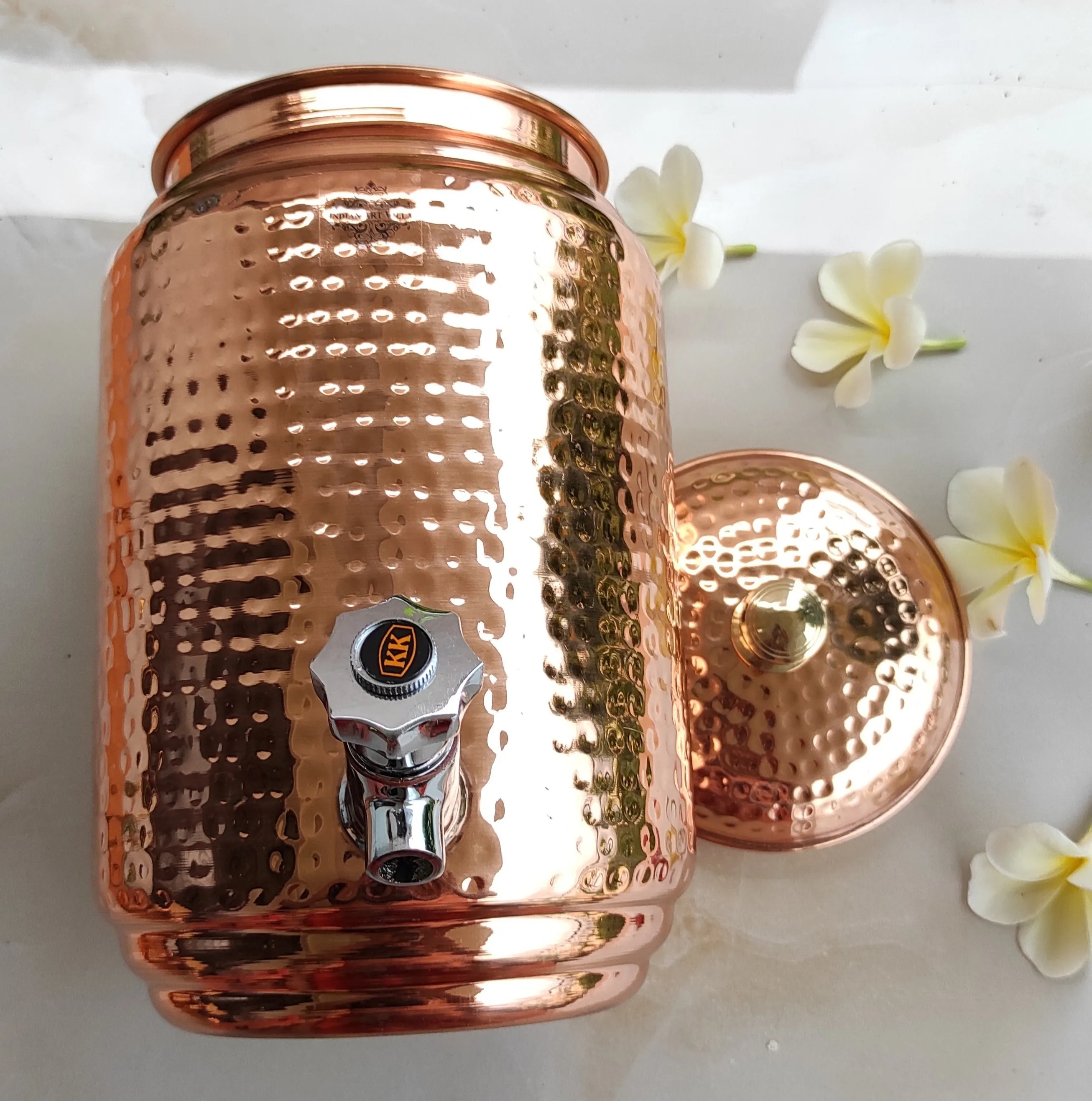 Indian Art  Villa Handcrafted Pure Copper Hammered Design Water Pot with Stand