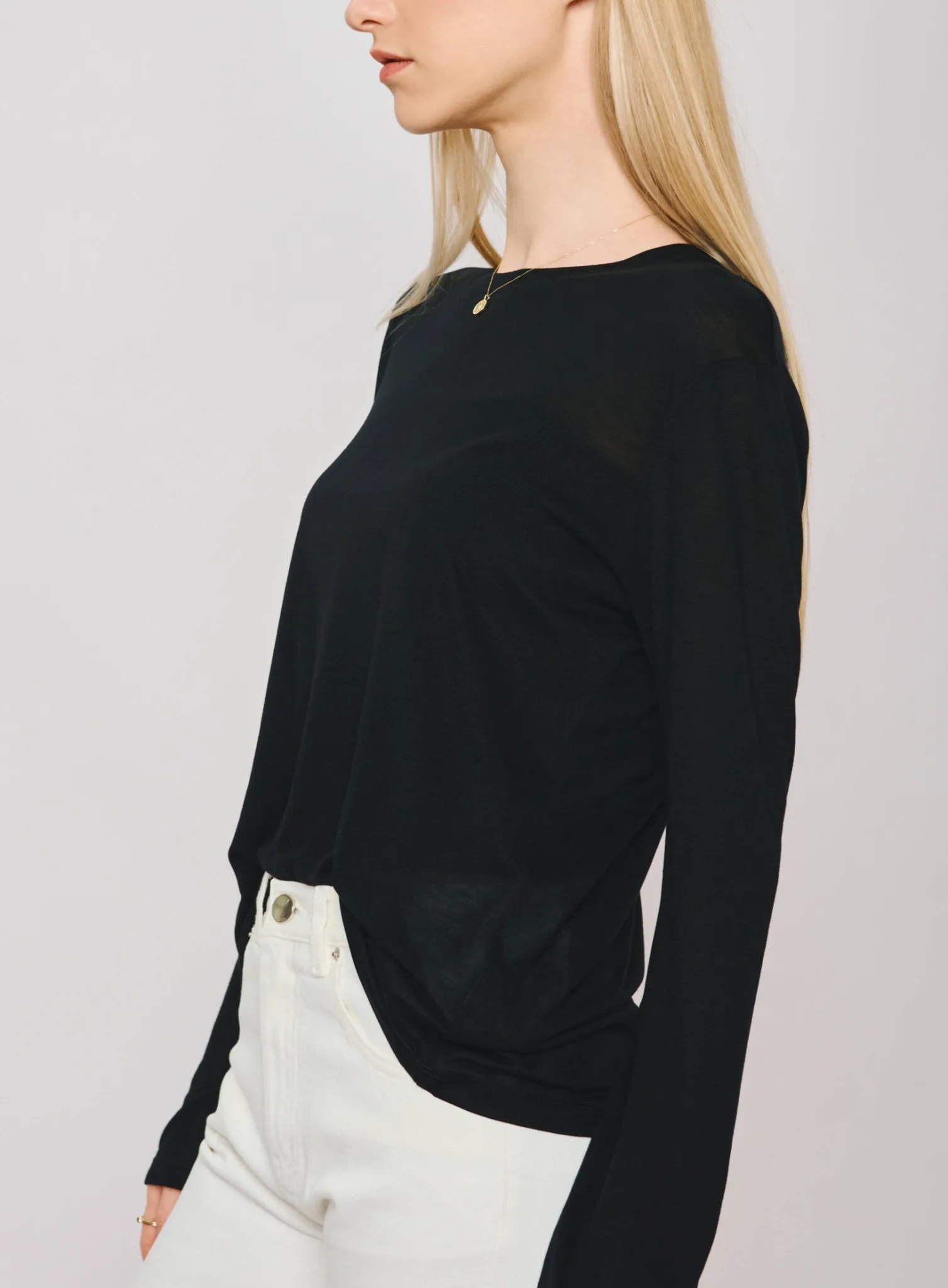 IRIS TENCEL™ easy-care top (Black)