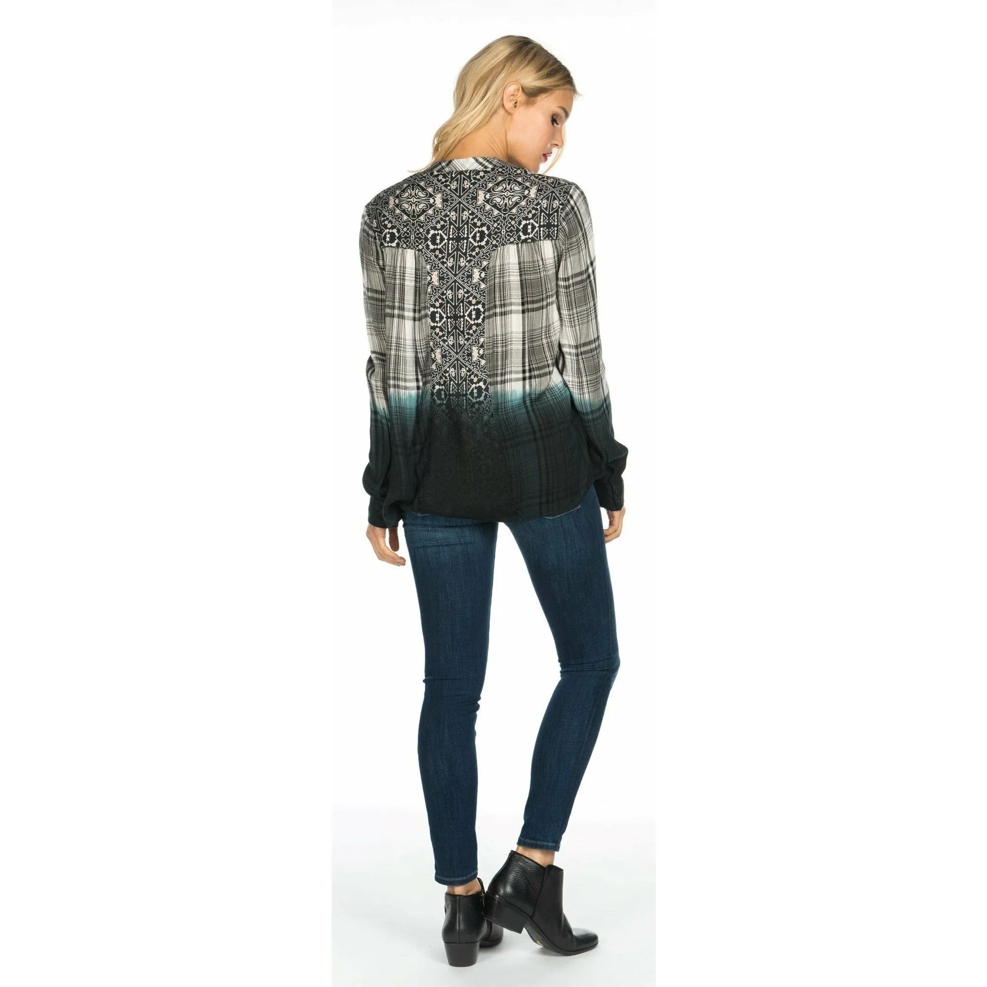 Kiara Black White Top