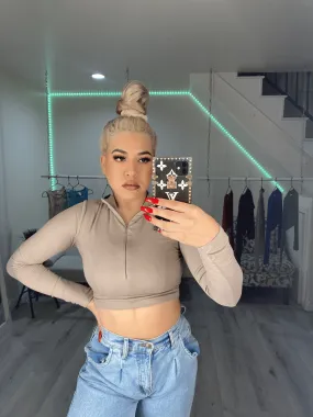 Morelia Long Sleeve Crop Top