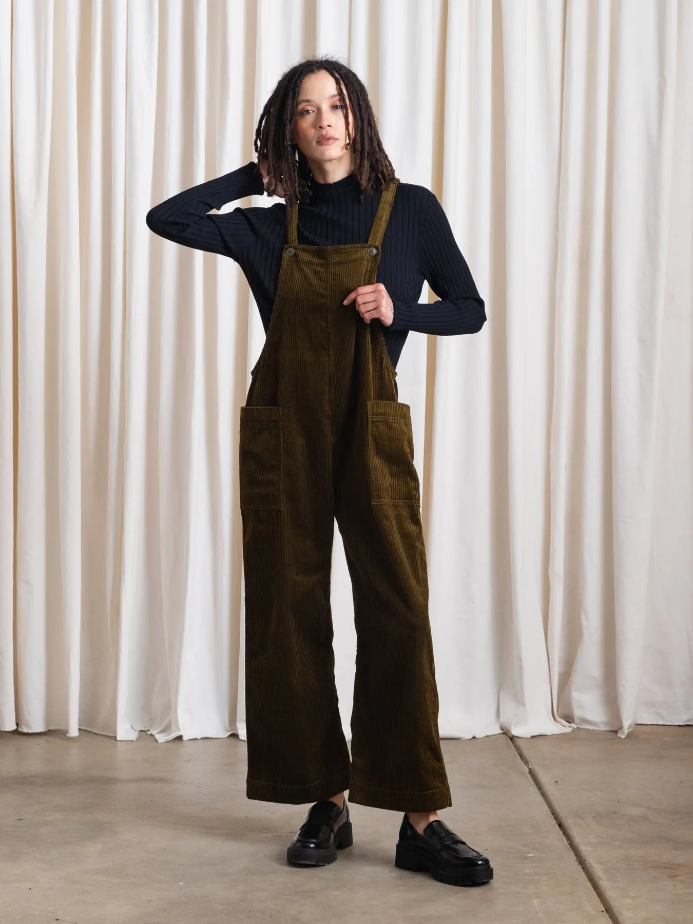 OVERALL JUMPER - NAVY CORDUROY